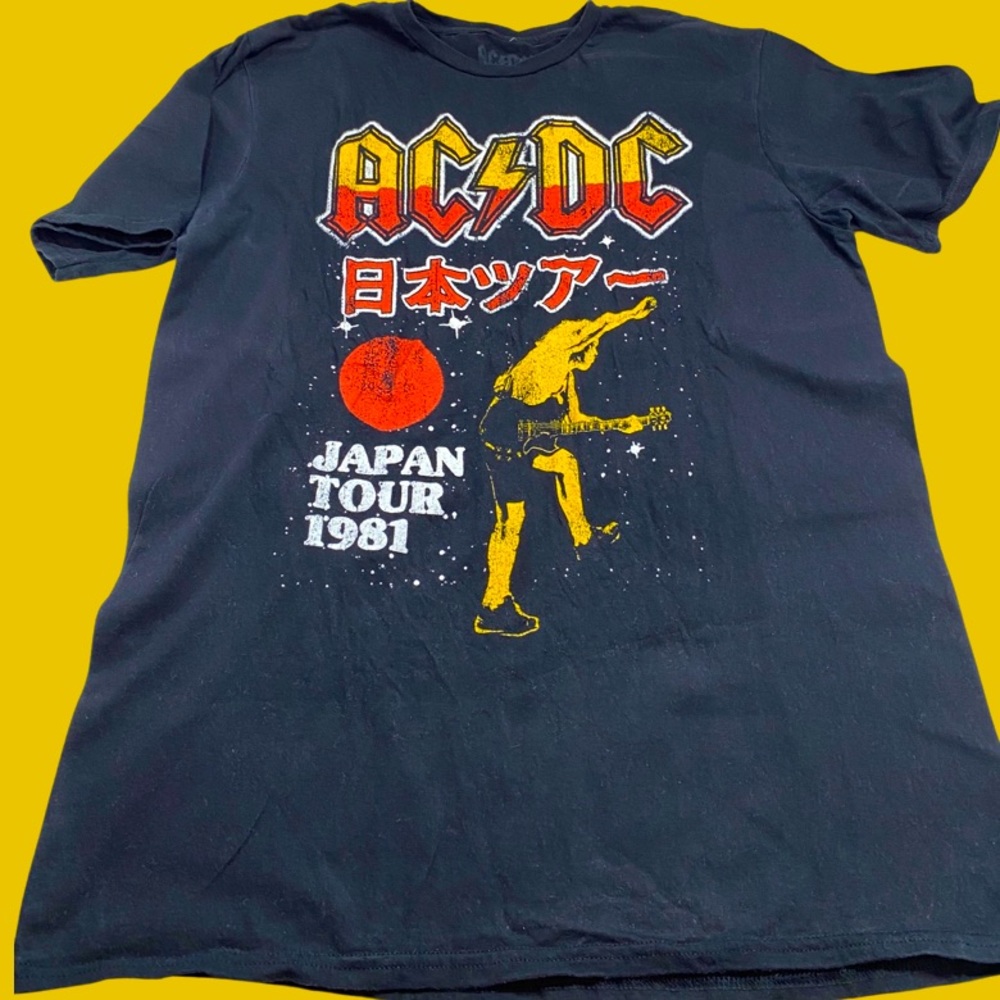 Ac/dc t shirt